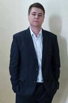 Артём Витальевич Долгих