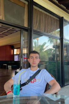 Дамир Рофатович Гусейнов