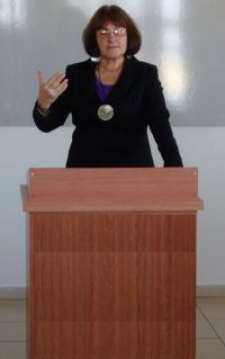 Pnina Ari-Gur
