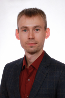 Артём Николаевич Иванов