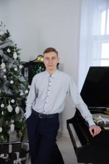 Артём Андреевич Кузнецов